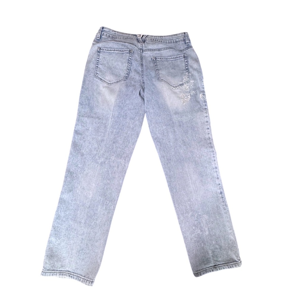 Chico's Platinum Skimmer Jeans Womens 0.5 Embroidered Light Wash Blue Boho Artsy - Picture 2 of 14